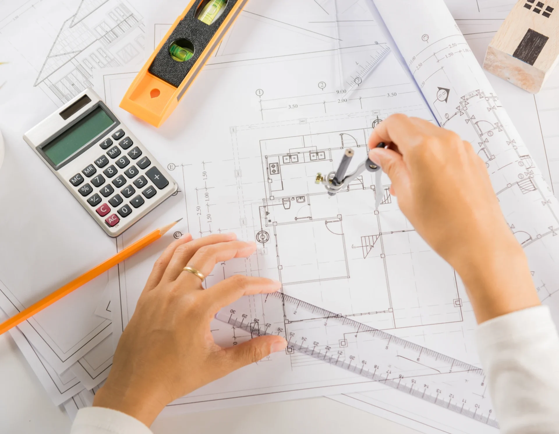 Designing building layout with ruler and compass